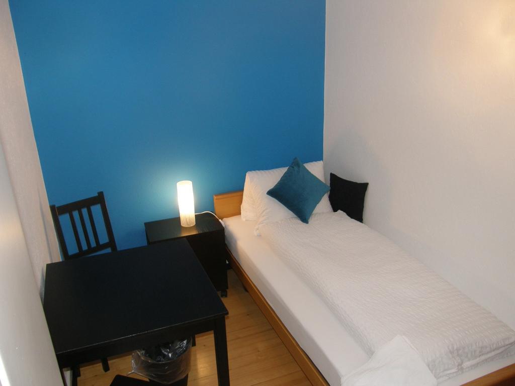 Gastehaus Baumgarten Hotel Kehrsiten Habitación foto