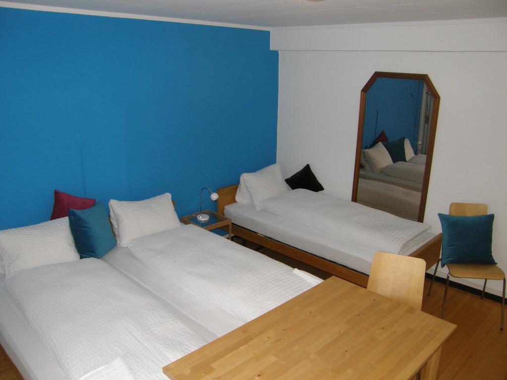 Gastehaus Baumgarten Hotel Kehrsiten Habitación foto