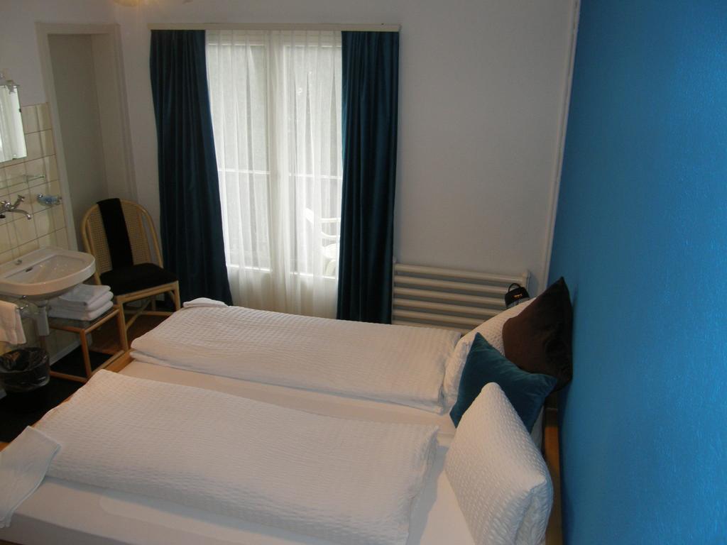 Gastehaus Baumgarten Hotel Kehrsiten Habitación foto